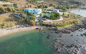 Kanakis Blue Beach Apartments